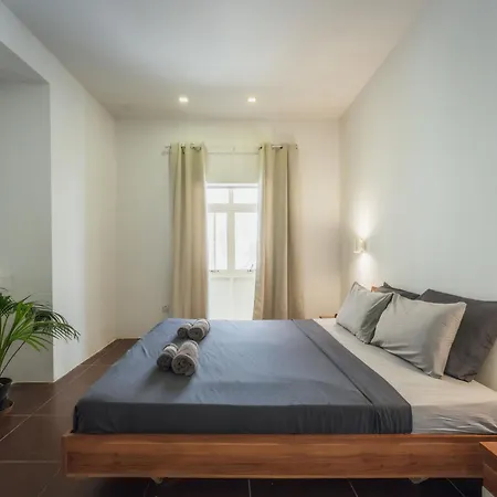 Charming Bormla With Terrace Bbq & Pool Table Cospicua